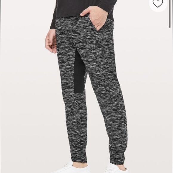 Lululemon In Mind Pant Black Printed Lightweight High Stretch Pant Size Small - Picture 1 of 7